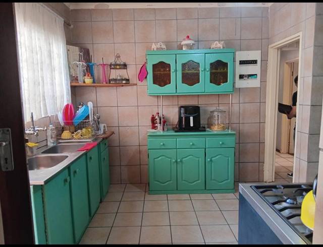 3 BEDROOM HOUSE FOR SALE IN BRACKENDOWNS